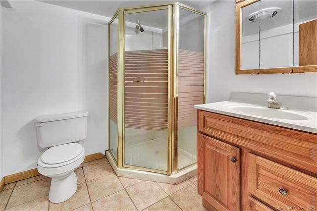 15 Albert Street, Milford, CT 06460