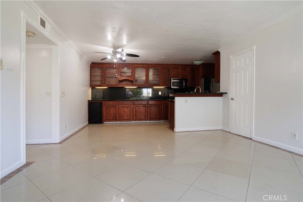 23266 Orange 1, Lake Forest, CA 92630 — photo 2