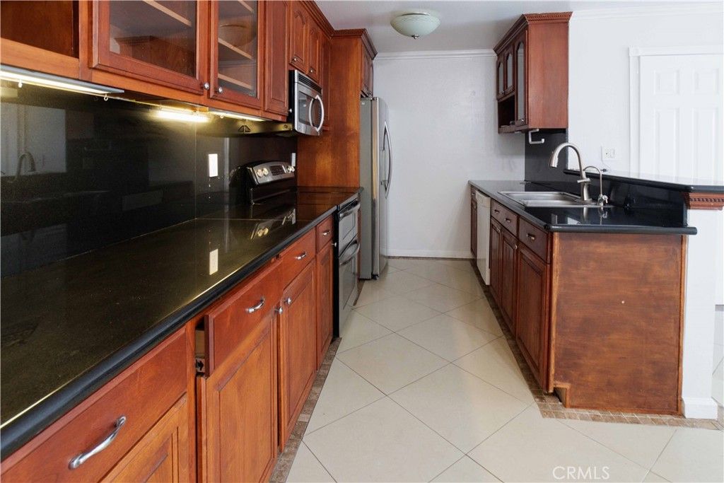 23266 Orange 1, Lake Forest, CA 92630 — photo 4