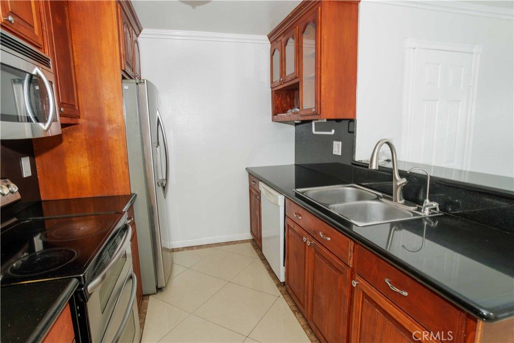23266 Orange 1, Lake Forest, CA 92630 — photo 5