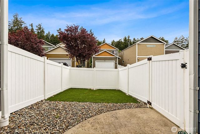 7606 Pike Avenue NE, Lacey, WA 98516