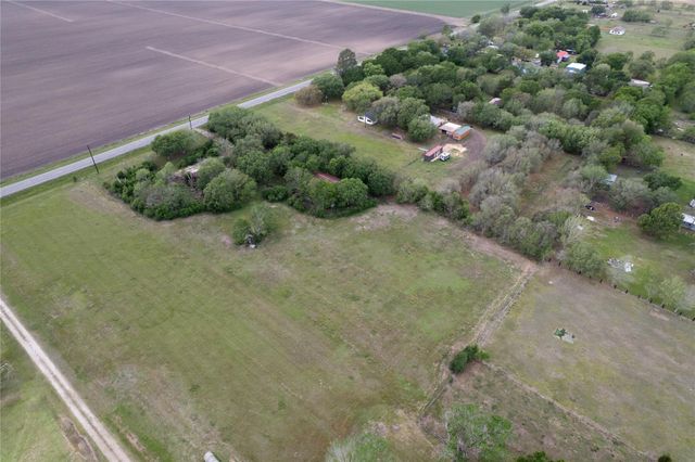 3325 Fm 360 Road, Rosenberg, TX 77471