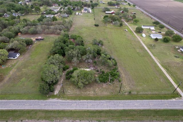 3325 Fm 360 Road, Rosenberg, TX 77471