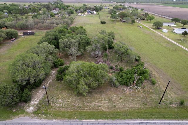 3325 Fm 360 Road, Rosenberg, TX 77471
