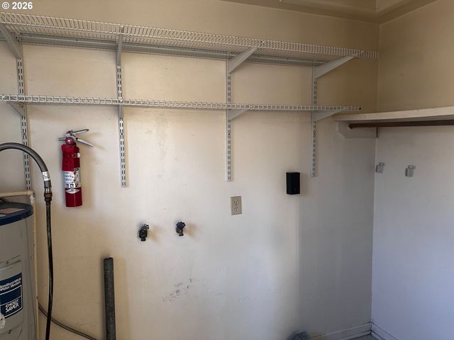 1197 W 11TH Ave, Eugene, OR 97402