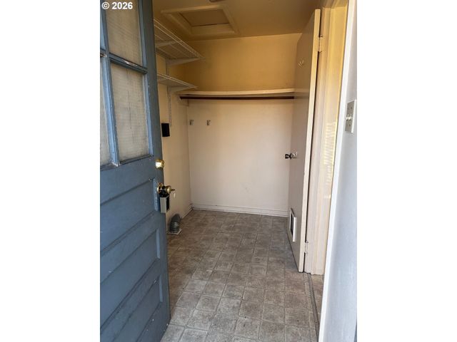 1197 W 11TH Ave, Eugene, OR 97402