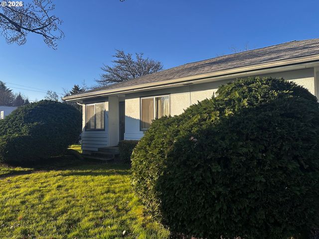 1197 W 11TH Ave, Eugene, OR 97402