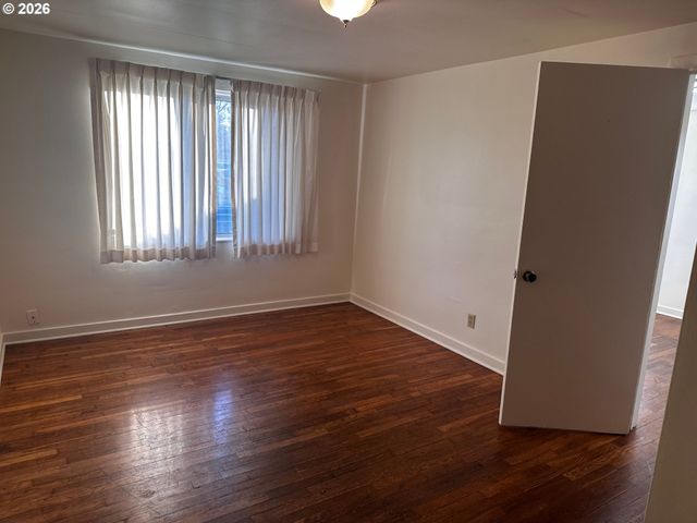 1197 W 11TH Ave, Eugene, OR 97402