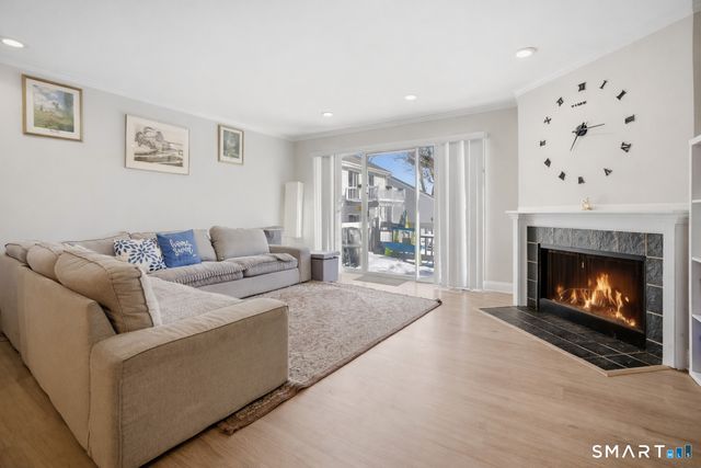 3977 Park Avenue 3977, Fairfield, CT 06825