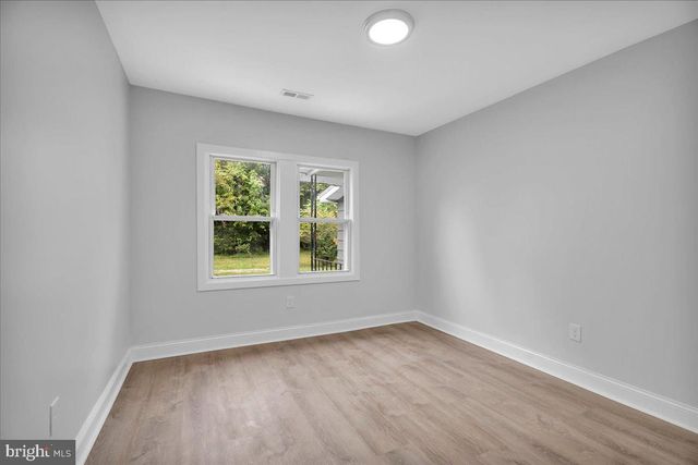 104 N WEST AVE, Minotola, NJ 08341