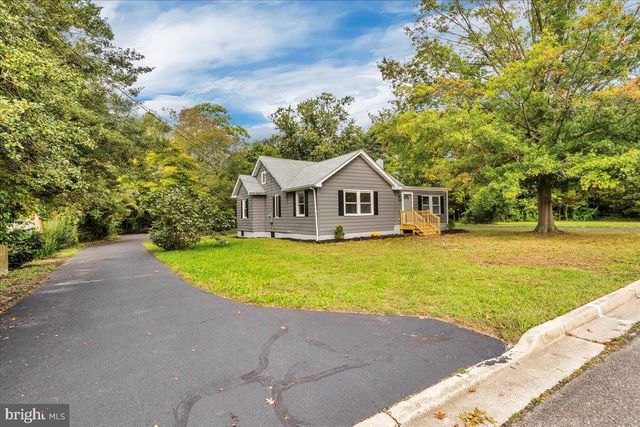 104 N WEST AVE, Minotola, NJ 08341