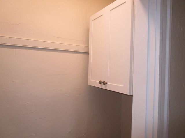 122 Riverway 5, Boston, MA 02215