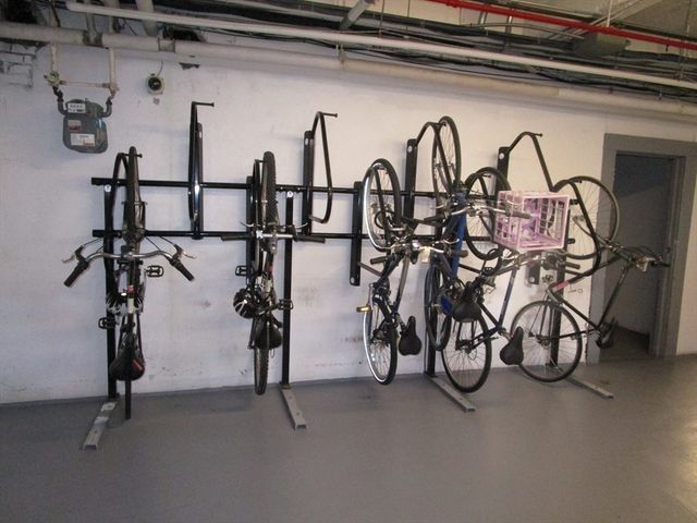 122 Riverway 5, Boston, MA 02215