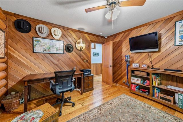 23420 State Highway 20, Nevada City, CA 95959