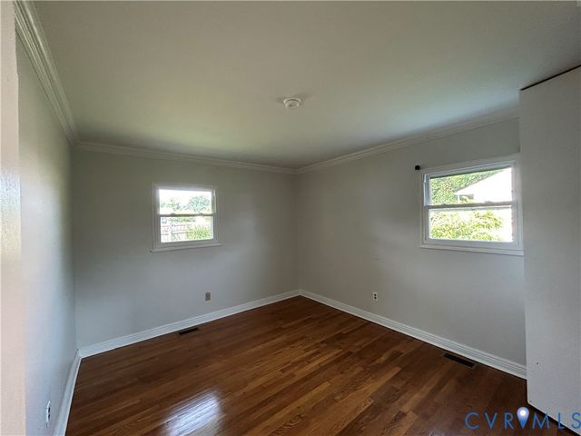 5305 Stokes Ln, Richmond, VA 23226