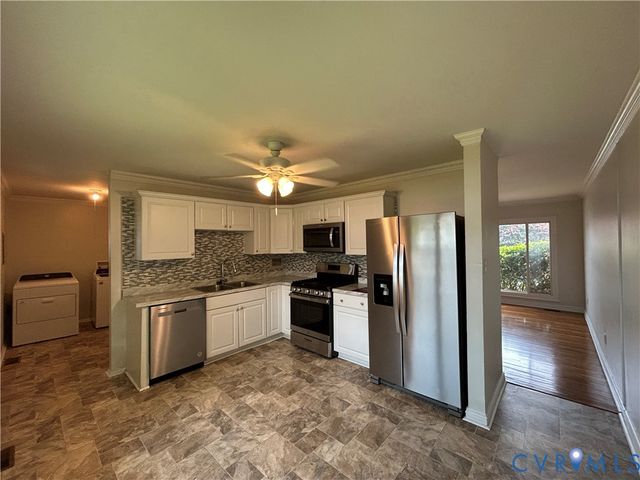 5305 Stokes Ln, Richmond, VA 23226