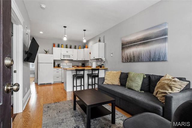 3659 S Broadway 2660-3663-3665, St Louis, MO 63118