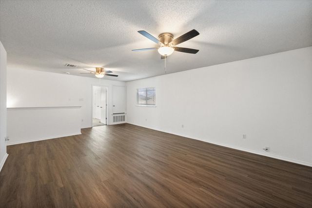 137 Jefferson Drive, Venus, TX 76084
