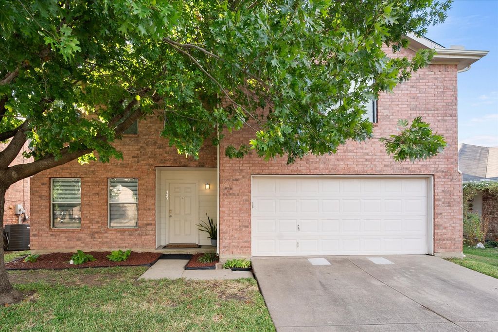 137 Jefferson Drive, Venus, TX 76084