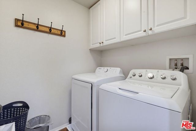 28937 Mirada Circulo, Valencia, CA 91354