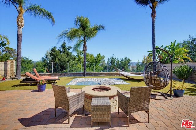 28937 Mirada Circulo, Valencia, CA 91354