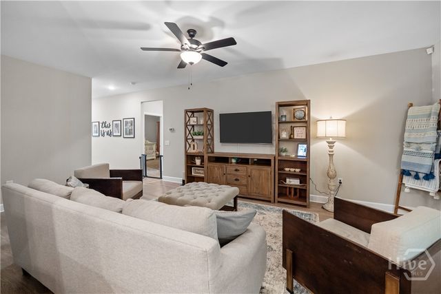 279 Hammock Drive, Richmond Hill, GA 31324