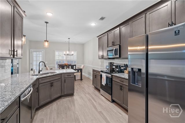 279 Hammock Drive, Richmond Hill, GA 31324