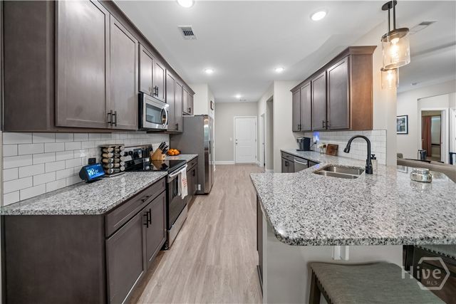 279 Hammock Drive, Richmond Hill, GA 31324