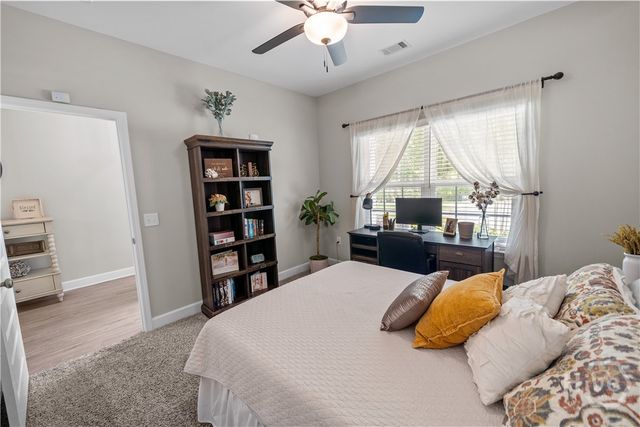 279 Hammock Drive, Richmond Hill, GA 31324