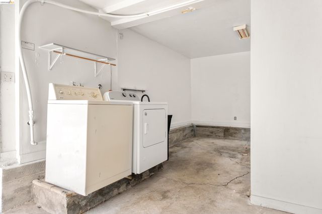 464 42Nd St, Oakland, CA 94609