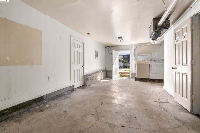 464 42Nd St, Oakland, CA 94609