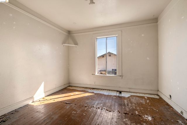 464 42Nd St, Oakland, CA 94609