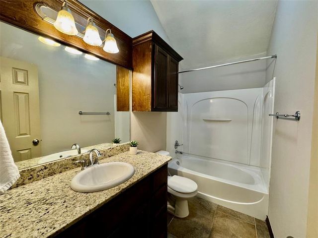 18123 Manera Way, Edmond, OK 73012