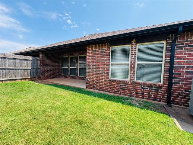 18123 Manera Way, Edmond, OK 73012