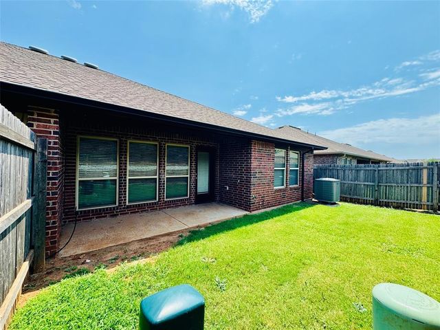 18123 Manera Way, Edmond, OK 73012