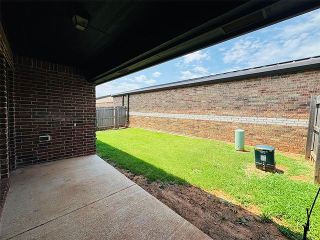 18123 Manera Way, Edmond, OK 73012