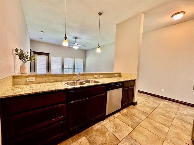 18123 Manera Way, Edmond, OK 73012
