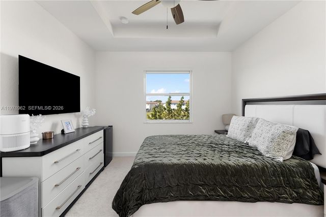 12906 NW 22nd Pl 0, Miami, FL 33167