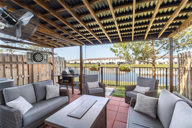 12906 NW 22nd Pl 0, Miami, FL 33167