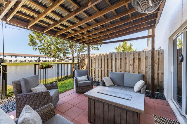 12906 NW 22nd Pl 0, Miami, FL 33167