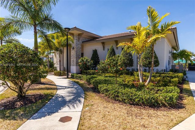 12906 NW 22nd Pl 0, Miami, FL 33167