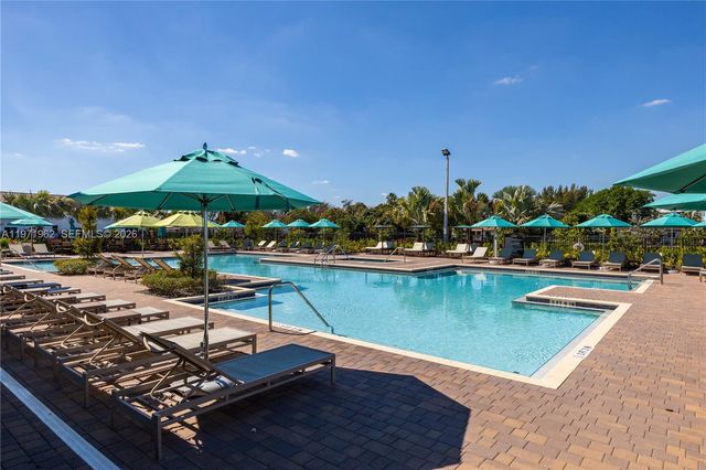 12906 NW 22nd Pl 0, Miami, FL 33167