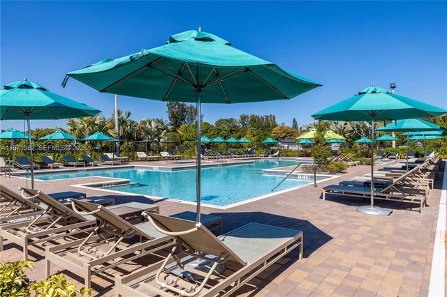 12906 NW 22nd Pl 0, Miami, FL 33167