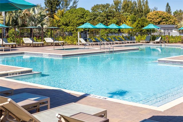 12906 NW 22nd Pl 0, Miami, FL 33167