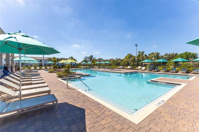 12906 NW 22nd Pl 0, Miami, FL 33167