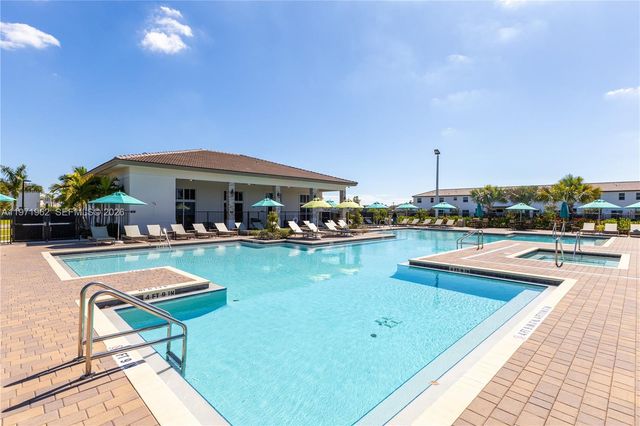 12906 NW 22nd Pl 0, Miami, FL 33167