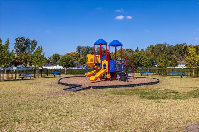 12906 NW 22nd Pl 0, Miami, FL 33167