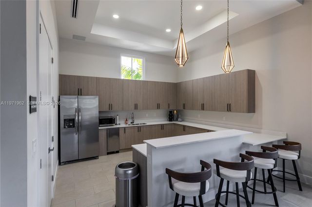 12906 NW 22nd Pl 0, Miami, FL 33167