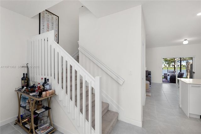 12906 NW 22nd Pl 0, Miami, FL 33167