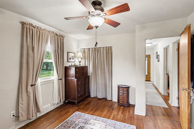2734 Reppuhn Drive, Saginaw, MI 48603